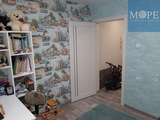 Продам двухкомнатную (2-комн.) квартиру, Макаренко (Центральный р-н) ул, 9, Сочи г