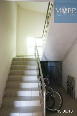 Продам однокомнатную (1-комн.) квартиру, Тепличная ул, 38, Раздольное с