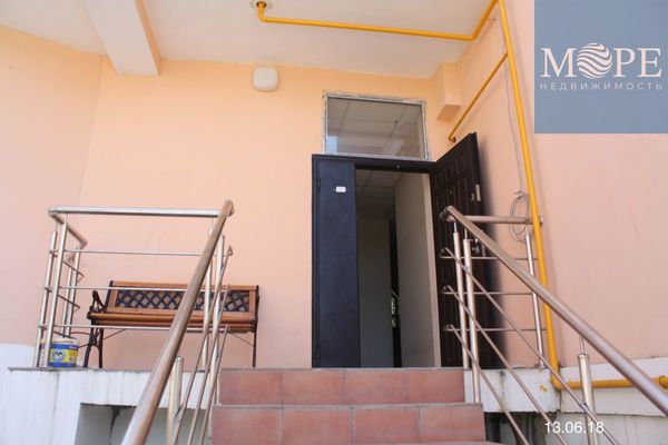 Продам однокомнатную (1-комн.) квартиру, Тепличная ул, 38, Раздольное с