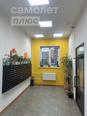 Продам однокомнатную (1-комн.) квартиру, Свободы (Мирный мкр.) ул, 3, Мирный п