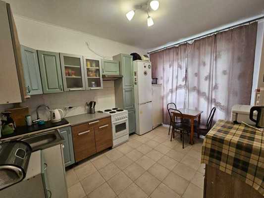 Продам трехкомнатную (3-комн.) квартиру, Севастопольский пр-кт, 79А, Москва г