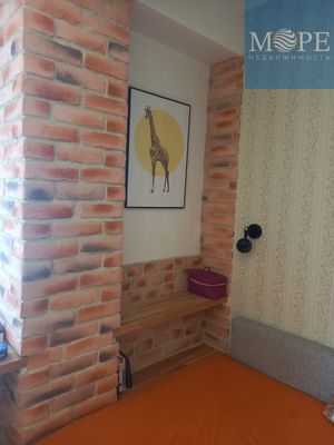 Продам однокомнатную (1-комн.) квартиру, Известинский (Адлерский р-н) пер, 2, Сочи г