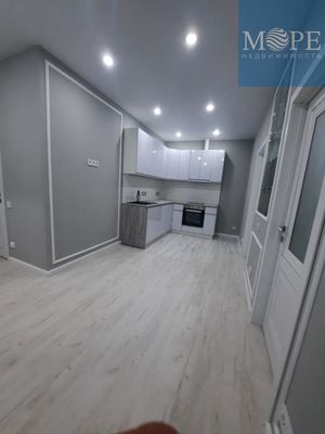 Продам трехкомнатную (3-комн.) квартиру, Пригородная (Лазар) ул, 17, Сочи г