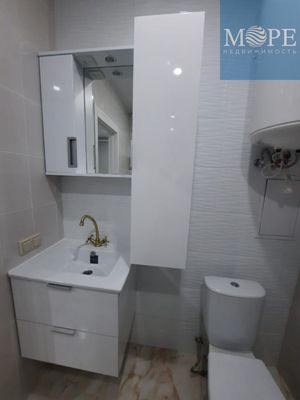 Продам трехкомнатную (3-комн.) квартиру, Пригородная (Лазар) ул, 17, Сочи г