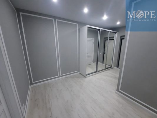 Продам трехкомнатную (3-комн.) квартиру, Пригородная (Лазар) ул, 17, Сочи г