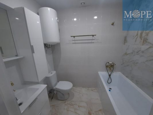 Продам трехкомнатную (3-комн.) квартиру, Пригородная (Лазар) ул, 17, Сочи г