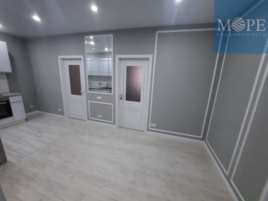 Продам трехкомнатную (3-комн.) квартиру, Пригородная (Лазар) ул, 17, Сочи г