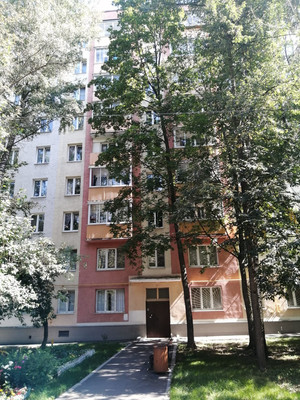 Продам двухкомнатную (2-комн.) квартиру, Бехтерева ул, 7к1, Москва г