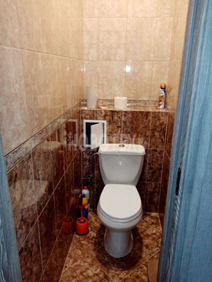 Продам трехкомнатную (3-комн.) квартиру, Горная ул, 2, Крымск г