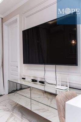 Продам трехкомнатную (3-комн.) квартиру, Гагринская (Хостинский р-н) ул, 3/8, Сочи г