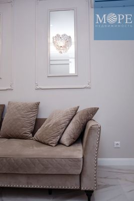 Продам трехкомнатную (3-комн.) квартиру, Гагринская (Хостинский р-н) ул, 3/8, Сочи г