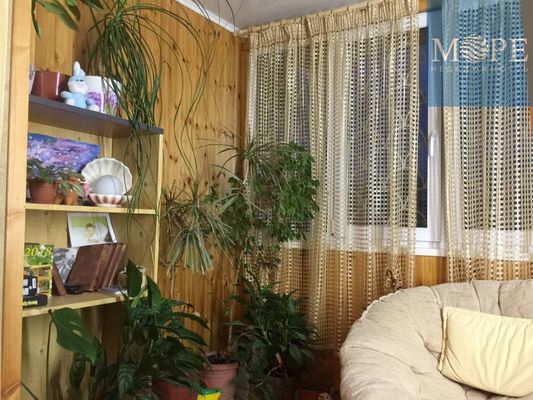 Продам трехкомнатную (3-комн.) квартиру, Инжирная (Лазар) ул, 4, Сочи г