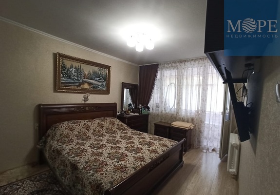 Продам трехкомнатную (3-комн.) квартиру, Донская (Центральный р-н) ул, 17А, Сочи г