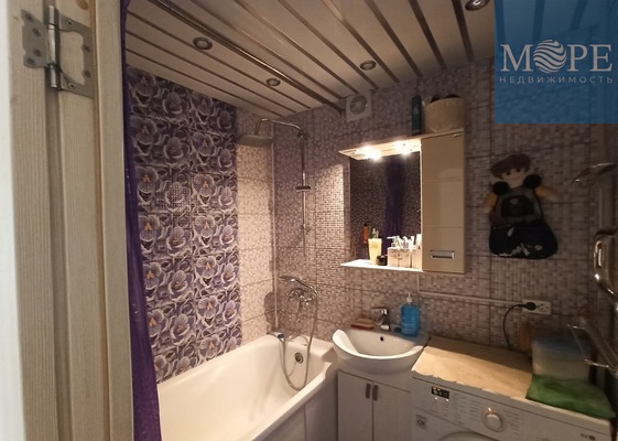 Продам трехкомнатную (3-комн.) квартиру, Донская (Центральный р-н) ул, 17А, Сочи г