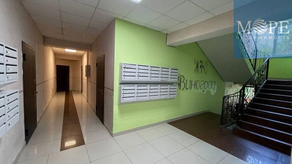 Продам двухкомнатную (2-комн.) квартиру, Виноградная ул, 238 Г, Беранда с