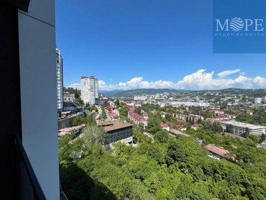 Продам двухкомнатную (2-комн.) квартиру, Цюрупы (Центральный р-н) ул, 13 д, Сочи г