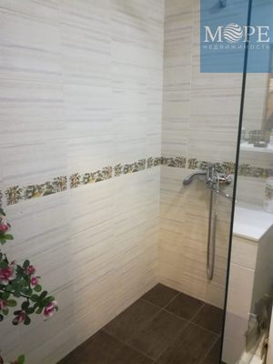 Продам двухкомнатную (2-комн.) квартиру, Конституции СССР (Центральный р-н) ул, 36, Сочи г