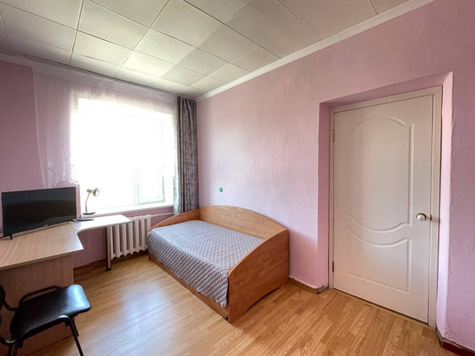 Продам двухкомнатную (2-комн.) квартиру, Циолковского ул, 10, Рязань г
