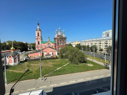 Продам двухкомнатную (2-комн.) квартиру, Циолковского ул, 10, Рязань г
