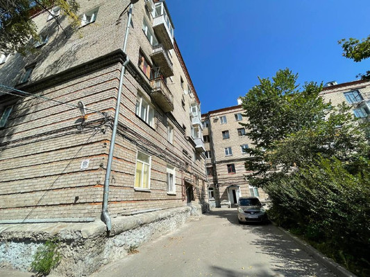 Продам двухкомнатную (2-комн.) квартиру, Циолковского ул, 10, Рязань г
