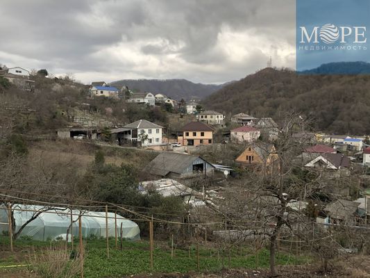 Продам дом, Перспективная ул, 7, Горное Лоо с, 1 км от города