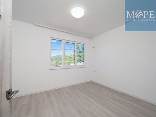 Продам дом, Батумское шоссе (Лазаревский р-н) ул, 123/74, Сочи г, 1 000 км от города