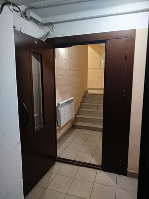 Продам двухкомнатную (2-комн.) квартиру, Сторожевая ул, 31, Москва г