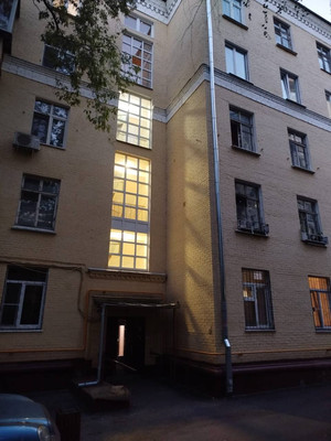 Продам двухкомнатную (2-комн.) квартиру, Сторожевая ул, 31, Москва г