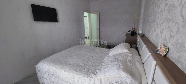 Продам двухкомнатную (2-комн.) квартиру, Бабушкина ул, 36, Горячий Ключ г