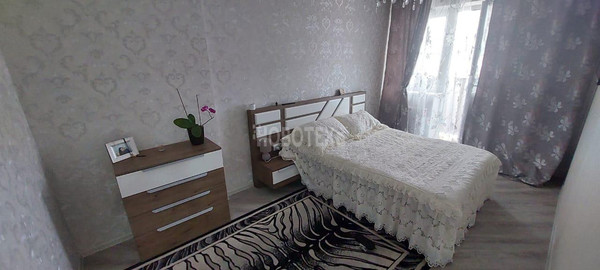 Продам двухкомнатную (2-комн.) квартиру, Бабушкина ул, 36, Горячий Ключ г