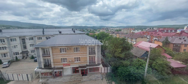 Продам двухкомнатную (2-комн.) квартиру, Бабушкина ул, 36, Горячий Ключ г