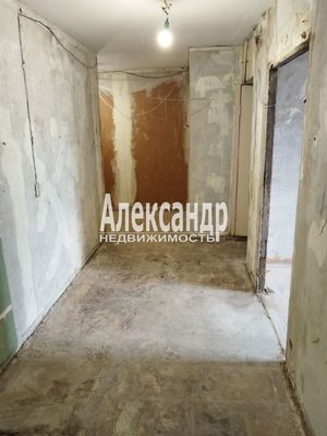 Продам трехкомнатную (3-комн.) квартиру, Богатырский пр-кт, 4, Санкт-Петербург г