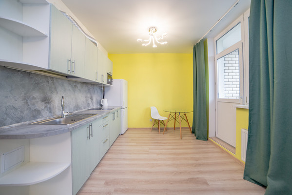 Продам однокомнатную (1-комн.) квартиру, Прониной ул, 27, Екатеринбург г