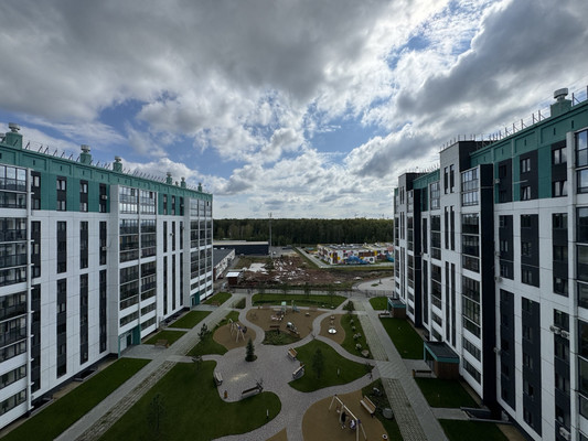 Продам однокомнатную (1-комн.) квартиру, Дружбы (мкр Заречный) ул, 1, Западный п
