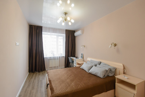 Продам трехкомнатную (3-комн.) квартиру, Богданова ул, 85, Ростов-на-Дону г