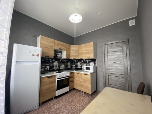Продам однокомнатную (1-комн.) квартиру, Куропаткина проезд, 1, Нижневартовск г