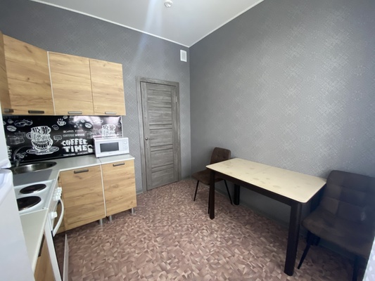 Продам однокомнатную (1-комн.) квартиру, Куропаткина проезд, 1, Нижневартовск г