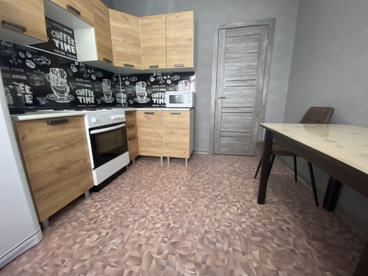 Продам однокомнатную (1-комн.) квартиру, Куропаткина проезд, 1, Нижневартовск г