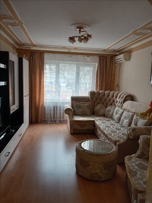 Продам трехкомнатную (3-комн.) квартиру, Туполева ул, д.9/1, Ростов-на-Дону г