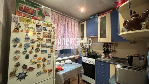 Продам двухкомнатную (2-комн.) квартиру, Гарькавого ул, 16, Светогорск г