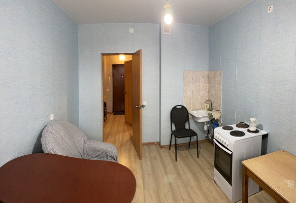 Продам однокомнатную (1-комн.) квартиру, Приозерная ул, 31, Нягань г