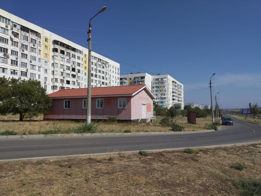 Продам торговое помещение 135 м2, Буденного ул, 32, Керчь г