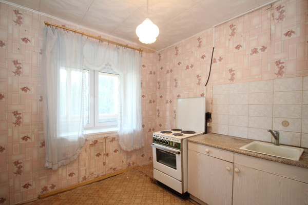 Продам двухкомнатную (2-комн.) квартиру, Островского ул, 3, Нижний Новгород г