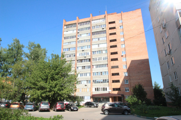 Продам двухкомнатную (2-комн.) квартиру, Островского ул, 3, Нижний Новгород г