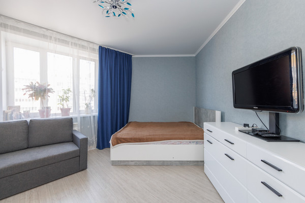 Продам двухкомнатную (2-комн.) квартиру, Горбатова ул, 24, Брянск г