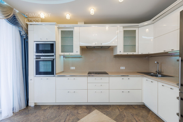 Продам двухкомнатную (2-комн.) квартиру, Авиационная ул, 11, Брянск г