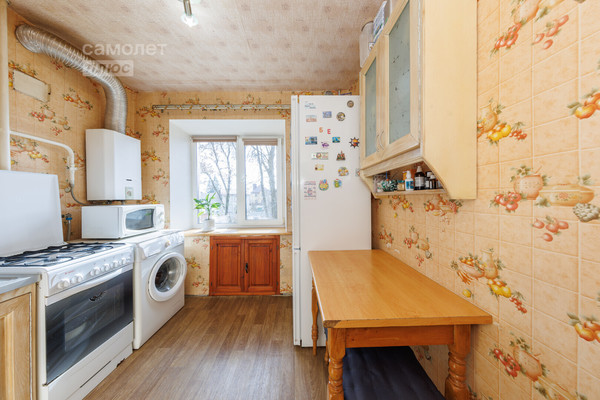 Продам двухкомнатную (2-комн.) квартиру, Красноармейская ул, 99кnull, Брянск г