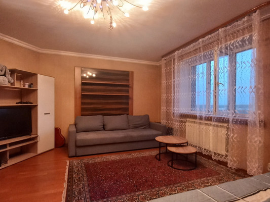 Продам однокомнатную (1-комн.) квартиру, Татарская ул, 91, Рязань г