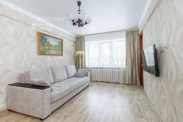 Продам многокомнатную квартиру, Дружбы ул, 12, Брянск г