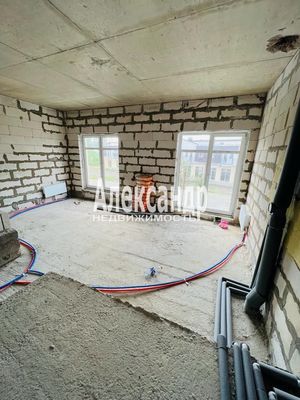 Продам таунхаус в поселке ЖК &amp;quot;Близкое&amp;quot;, Средний пр-кт, Мистолово д, 10 км от города